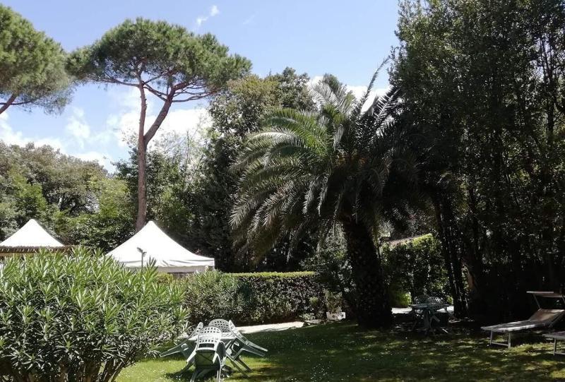 Hotel La Tavernetta Dei Ronchi Marina di Massa Exterior foto